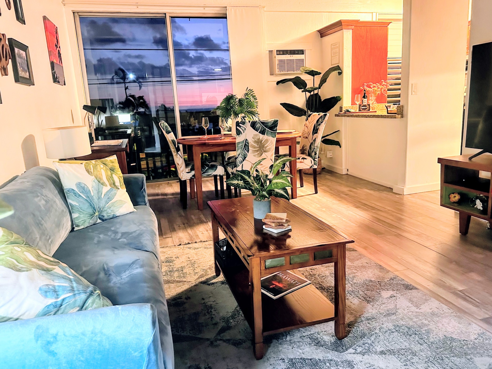 Mansions living room at sunset